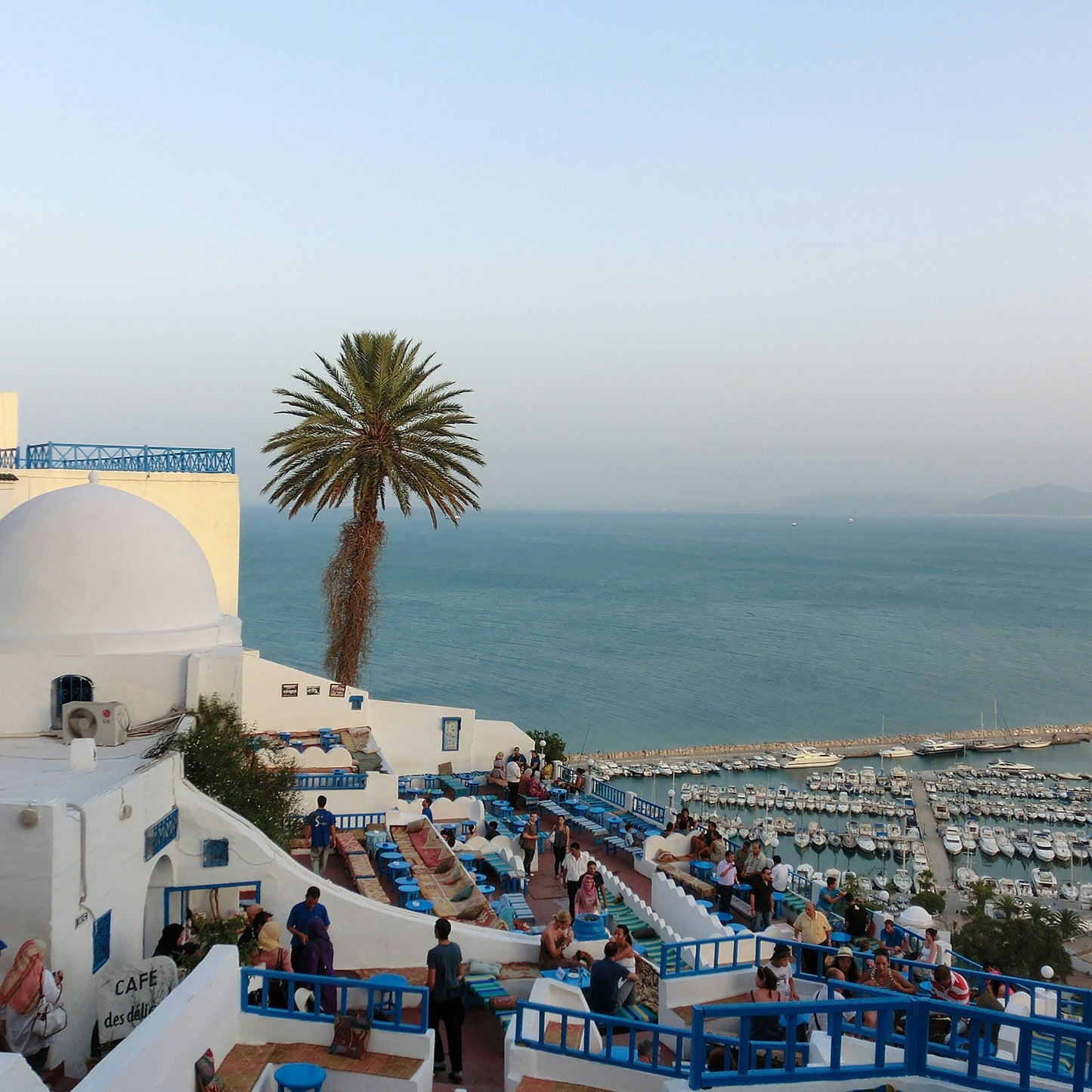 Voyage à Tunis tout compris avec billet d’avion – Hôtels sur demande !